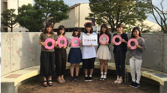神戸女子大学のメンバー
