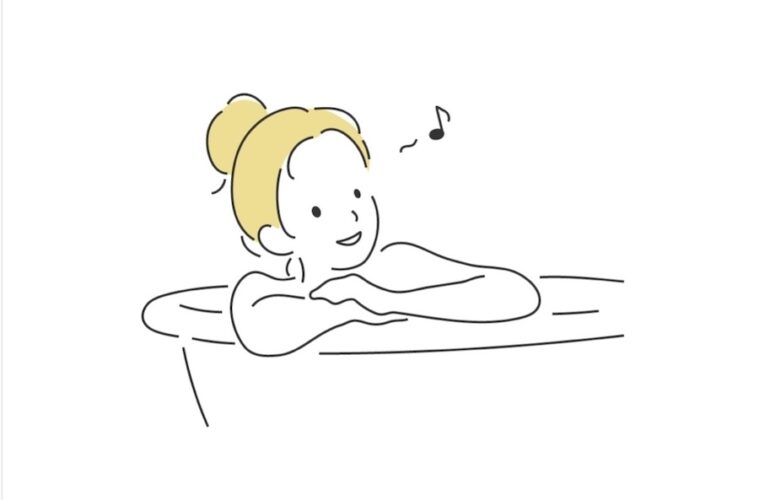 女性　入浴　リラックス