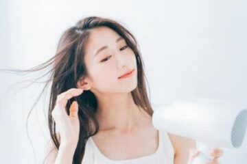 女性 ドライヤー ヘアケア